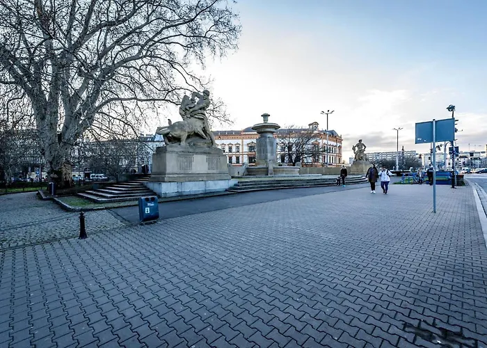 Hotel Rent Like - Włodkowica 33 *